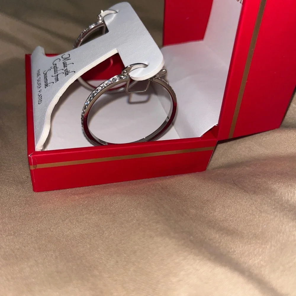 sofia james earrings - Picture 3 of 5